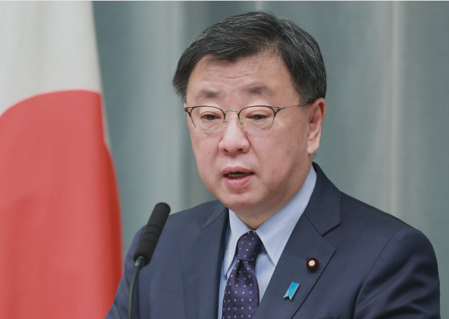日本拟最快2月放宽从中国入境的防疫措施